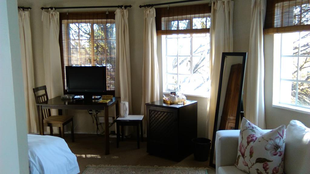 Chartwell Castle & Guest House Ngoại thất bức ảnh