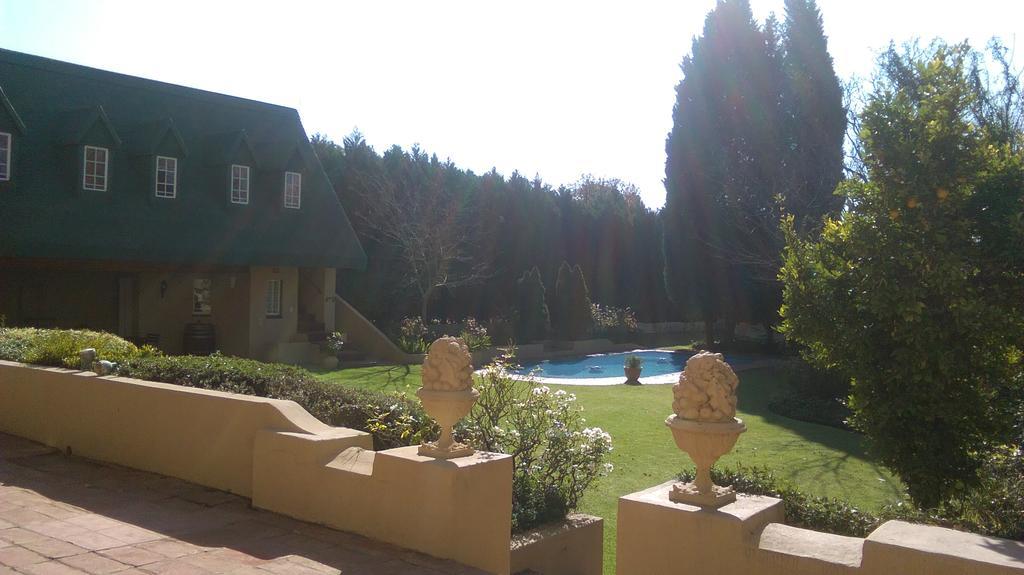 Chartwell Castle & Guest House Ngoại thất bức ảnh