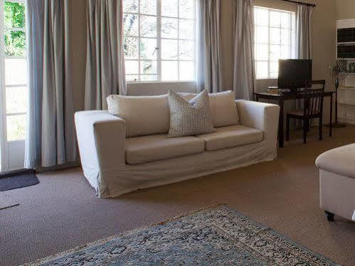 Chartwell Castle & Guest House Ngoại thất bức ảnh